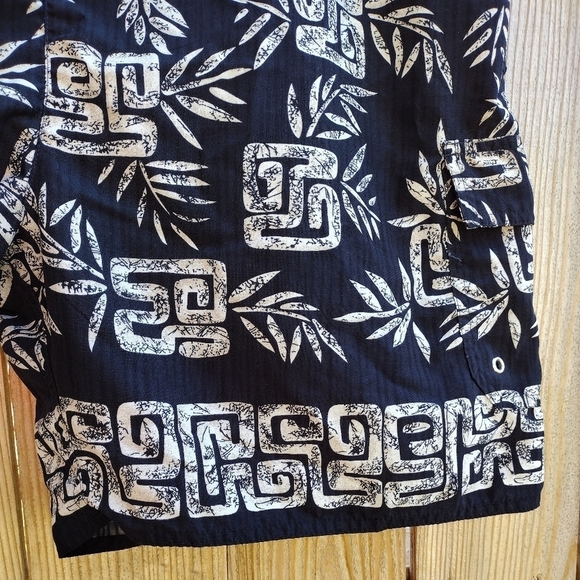 VTG NATURAL LIFE Black and White Swim Trunks - Fits like XXL or 3XL 46" Waist - Picture 5 of 13